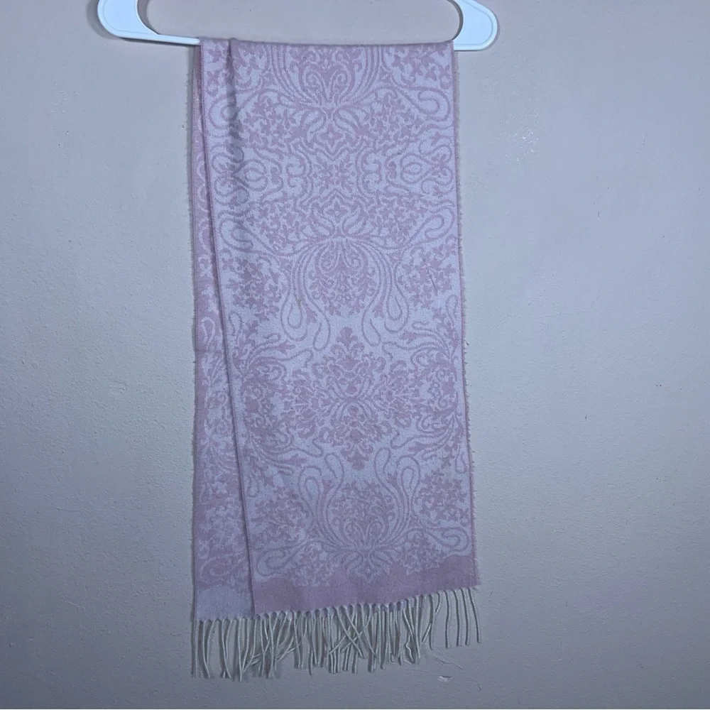 PINK PAISLEY SCARF PASTEL IVORY WHITE SOFT COTTAGECORE